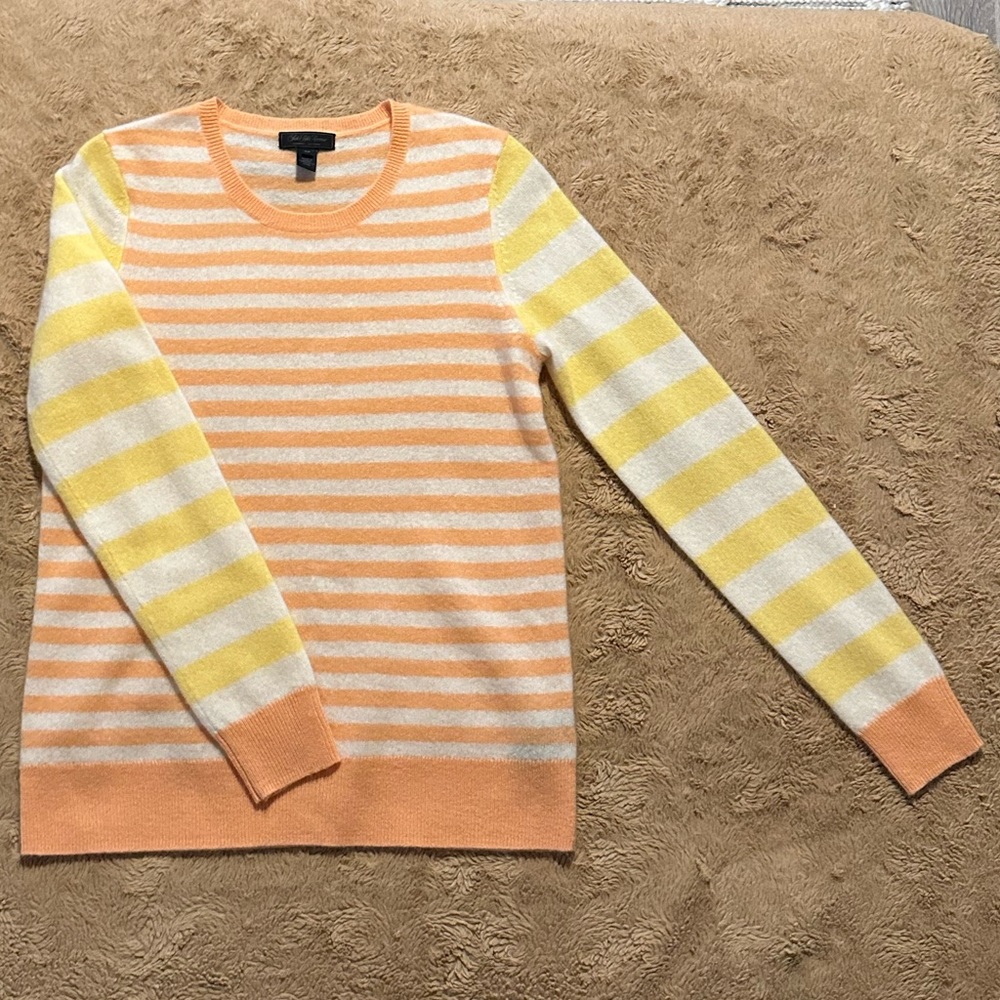 Saks Fifth Avenue cashmere sweater in orange cream stripes